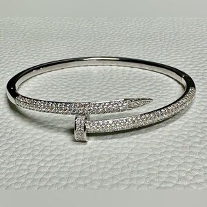 925 Sterling Silver Moissanite Bangle Bracelet 6.75” #1194